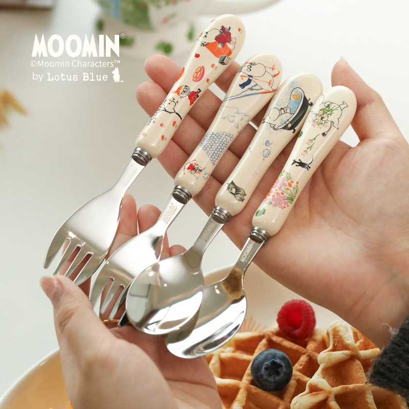 Model Kitchen Set Pvc - ライセンス取得済みムーミンステンレススプーンフォークセット漫画プリントハンドル朝食デザート食器家庭用キッチンカトラリー食器
