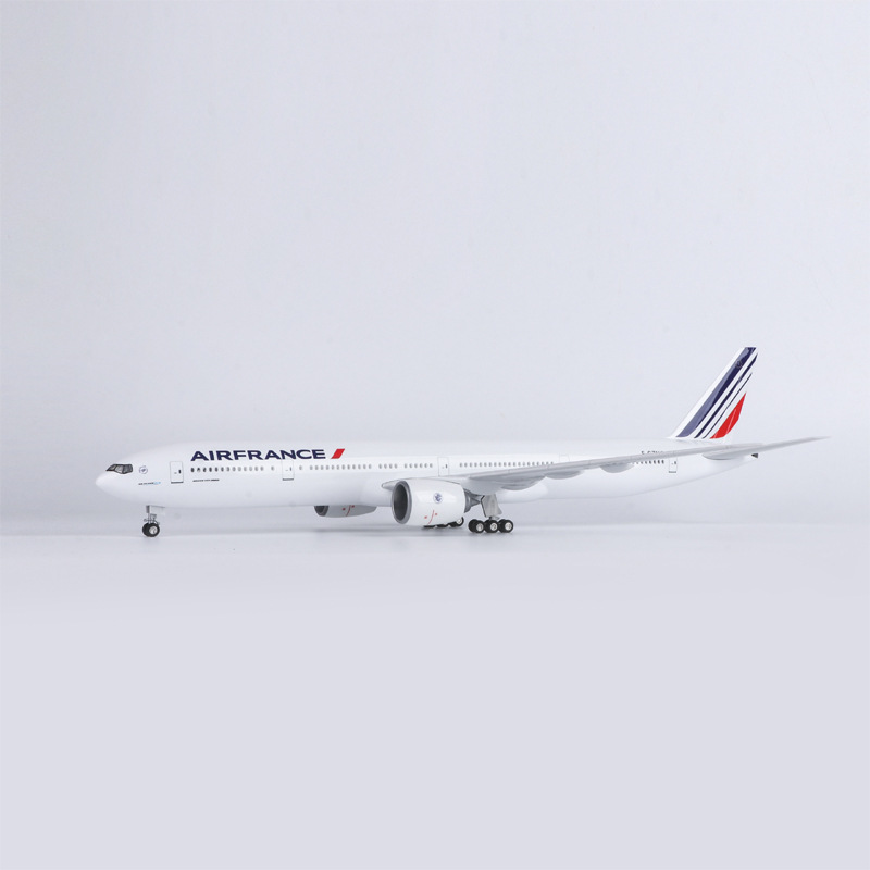 1/150スケール大型飛行機 47cm フランス B777  - Model Kit Planes のレビューと価格
