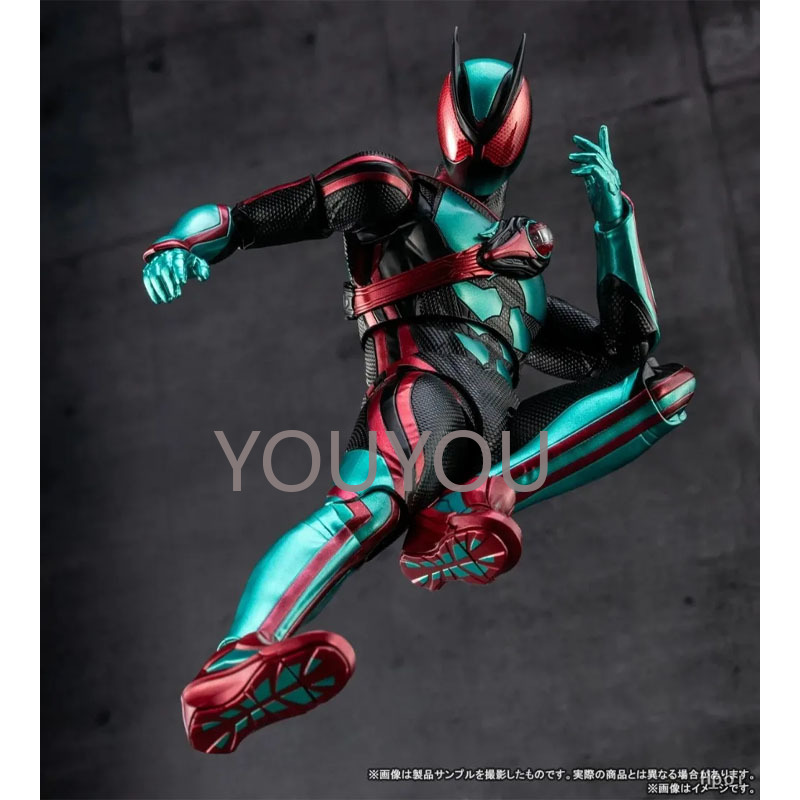 在庫あり本物のバンダイ仮面ライダーモデルキットSHF Zez - Model Kit Kamen Rider のレビューと価格