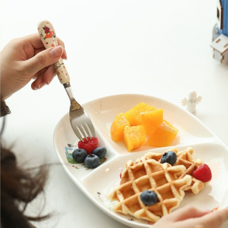 ライセンス取得済みムーミンステンレススプーンフォークセット漫 - Model Kitchen Set Pvc のレビューと価格